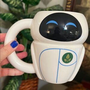 Disney Pixar Eve Robot Wall-E Ceramic Vandor Coffee Mug Tea Mug